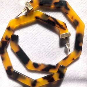 Tortoise acrylic hoop earrings large